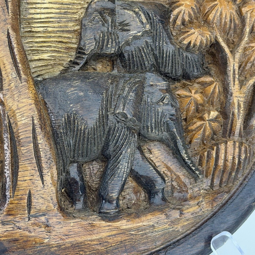Vintage Hand Carved Wood Elephant Wall Plaque Safari Jungle Scene Round 11.5" - Picture 5 of 6